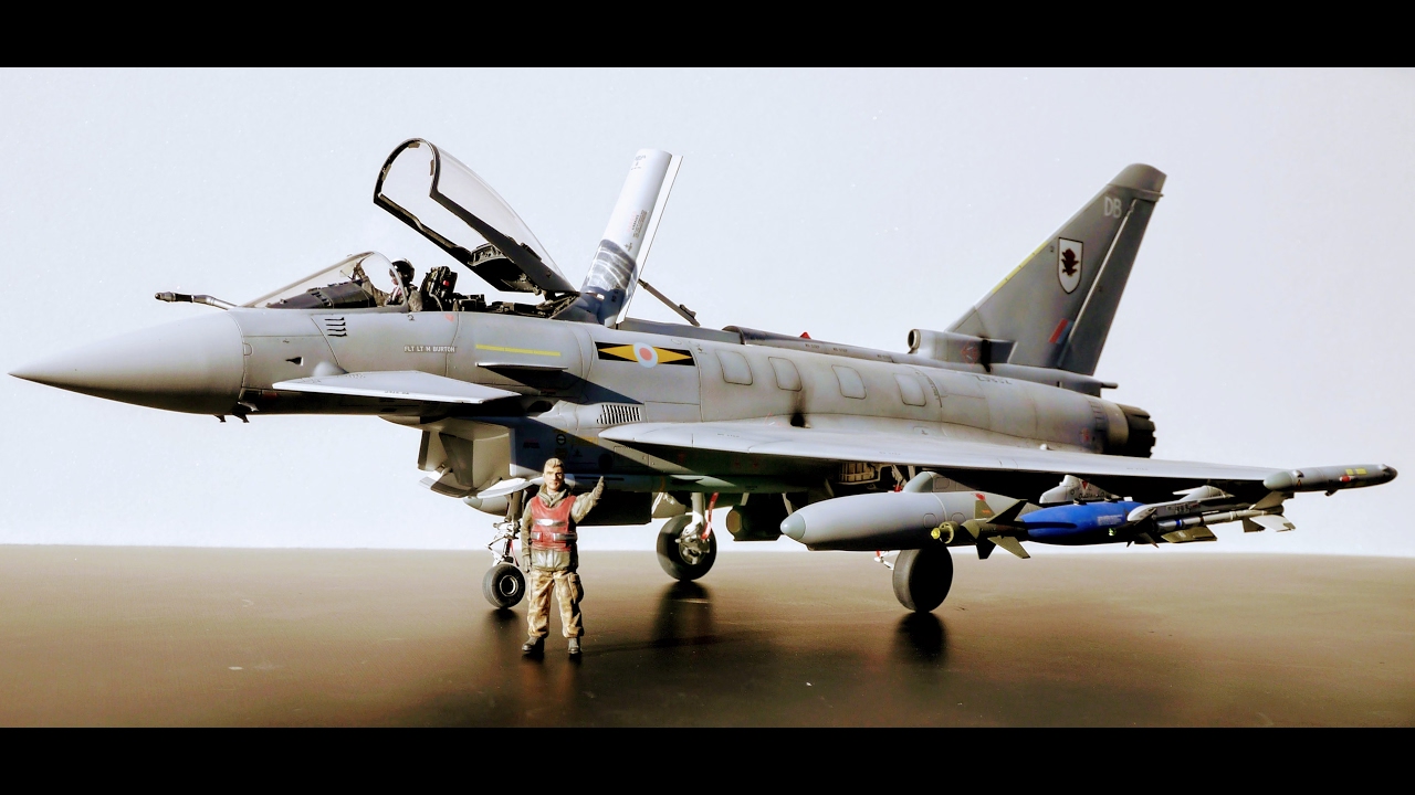 Eurofighter Typhoon EF-2000 Revell 1/32 - YouTube