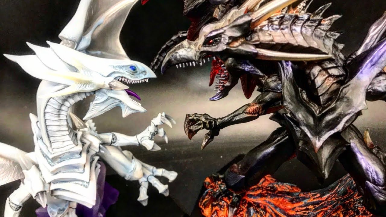 遊戯王 引退 まとめ売り 青眼の白龍 真紅眼の黒竜 初期 バニラ 遊戯王