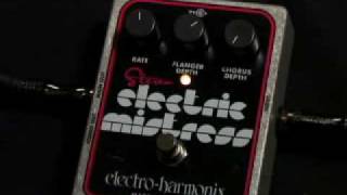 Electro Harmonix Stereo Electric Mistress - YouTube