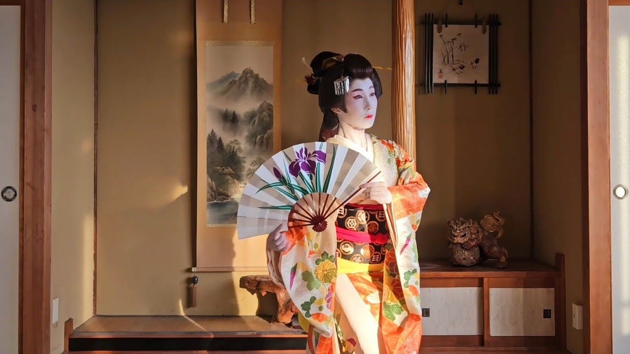 ②京鹿子娘道成寺 振出し笠 藤娘 日本舞踊 花柳流 藤間流 泉流