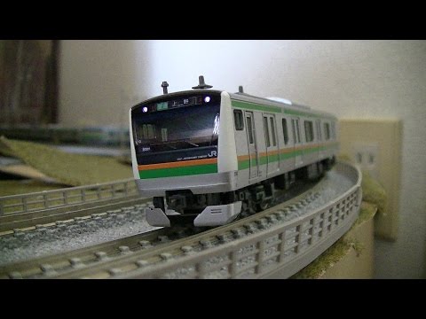 Nゲージ KATO E233系3000番台 高崎線・宇都宮線 走行動画 - YouTube