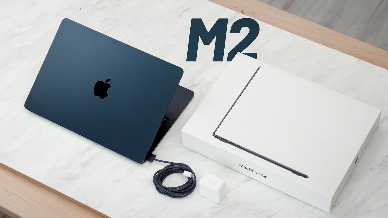 MacBook Air M2 13インチ 8GB 256GB バッテリー100% Macbook Air M2 13