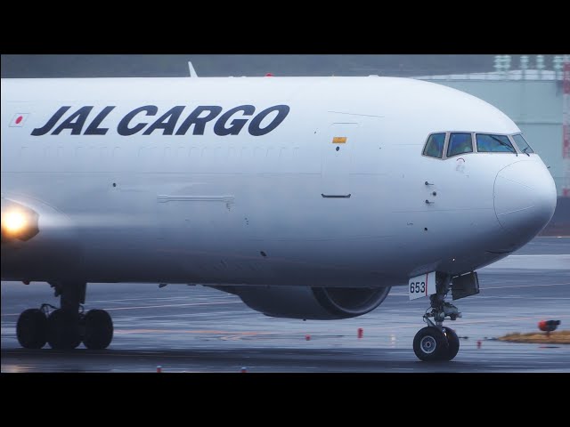 JAL Cargo Boeing 767-300BCF JA653J Landing at Narita 16R | Japan