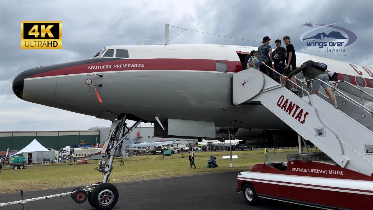Qantas Airways L-1049G-82-153