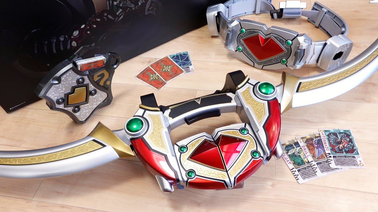 With a total length of 1.3m, it reproduces the size seen in the