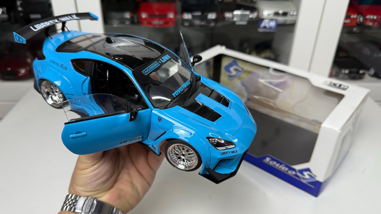 1:18 Toyota GR86 Liberty Walk - Solido (Unboxing) - YouTube