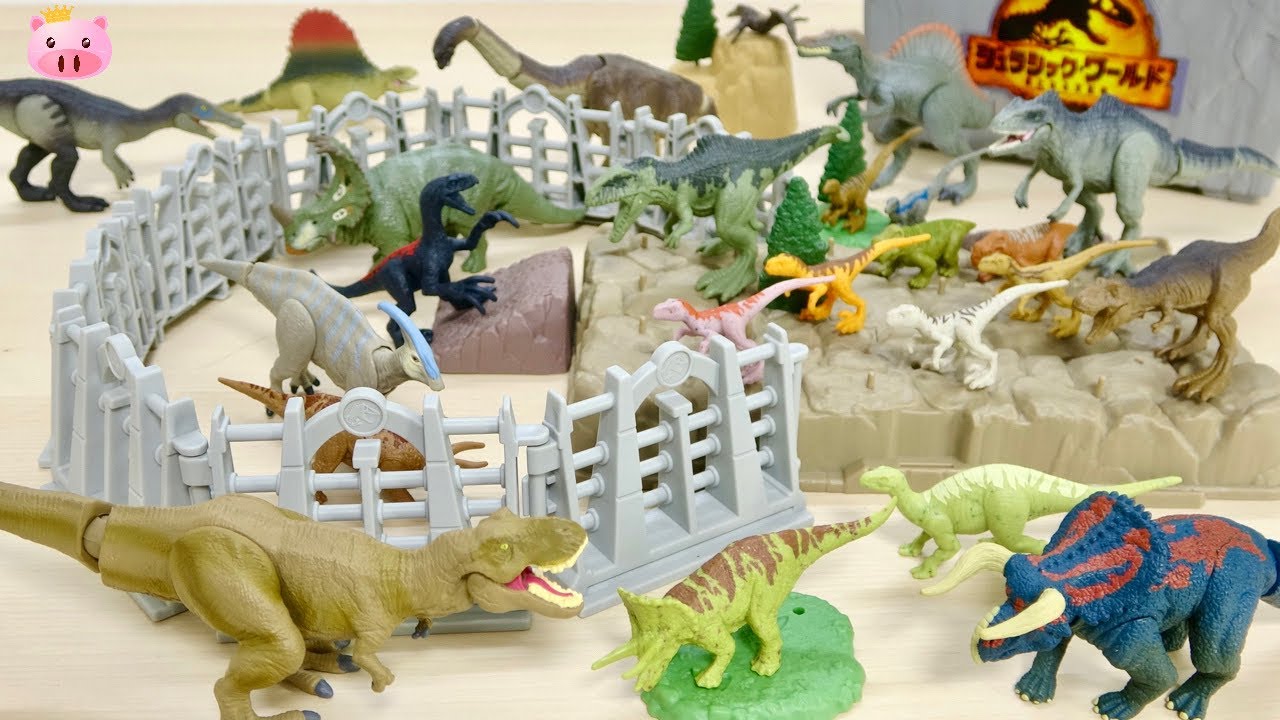 大量の恐竜が入ったセット! ジュラシックワールド ミニフィギュア お