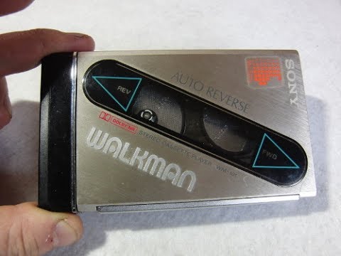 SONY 1985年 カセットウォークマン WM-101 - YouTube