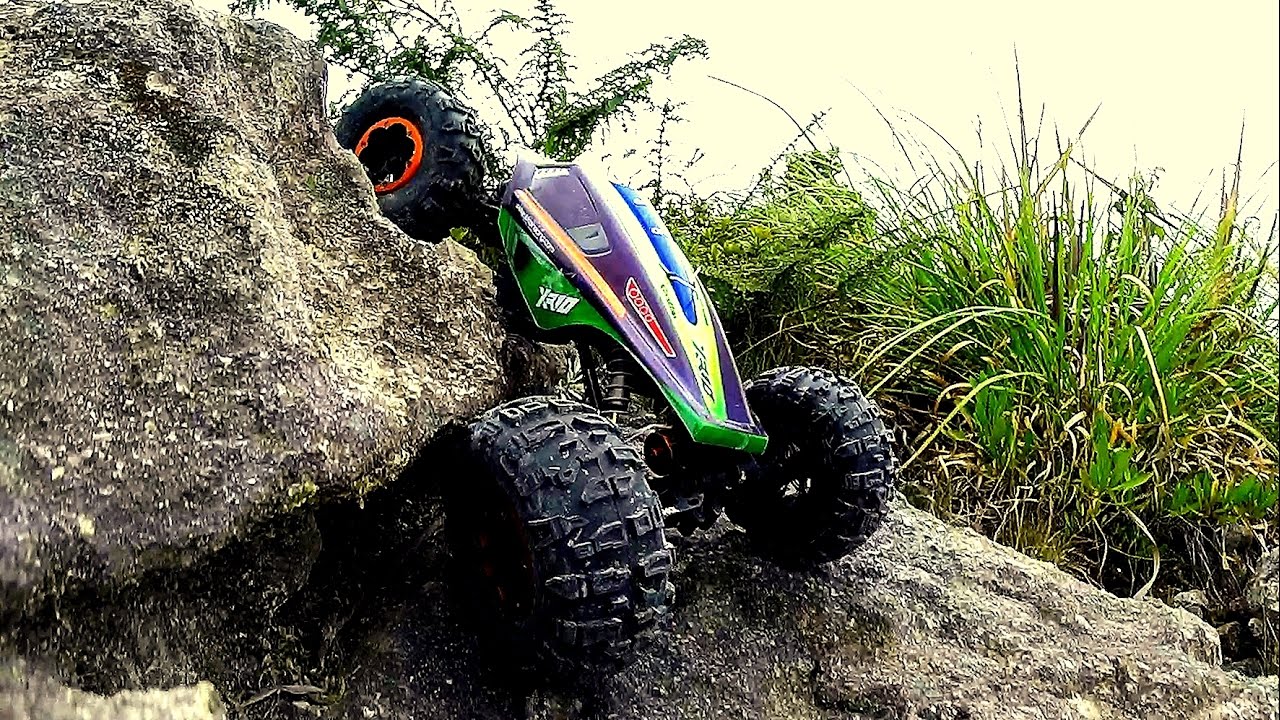 Axial XR10 MOA Crawler and 3s Brushless Axial Wraith - YouTube