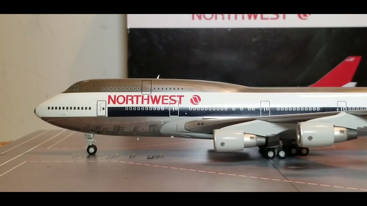 Gemini 200 Vintage Northwest Airlines B747-400(Retro Bare Metal