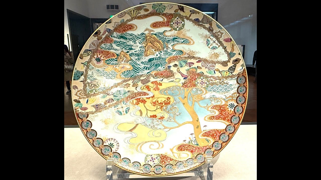 九谷焼 春仙作】金彩色絵大皿 三面構図 共箱付 萬延元年 銘 中嶋屋喜右