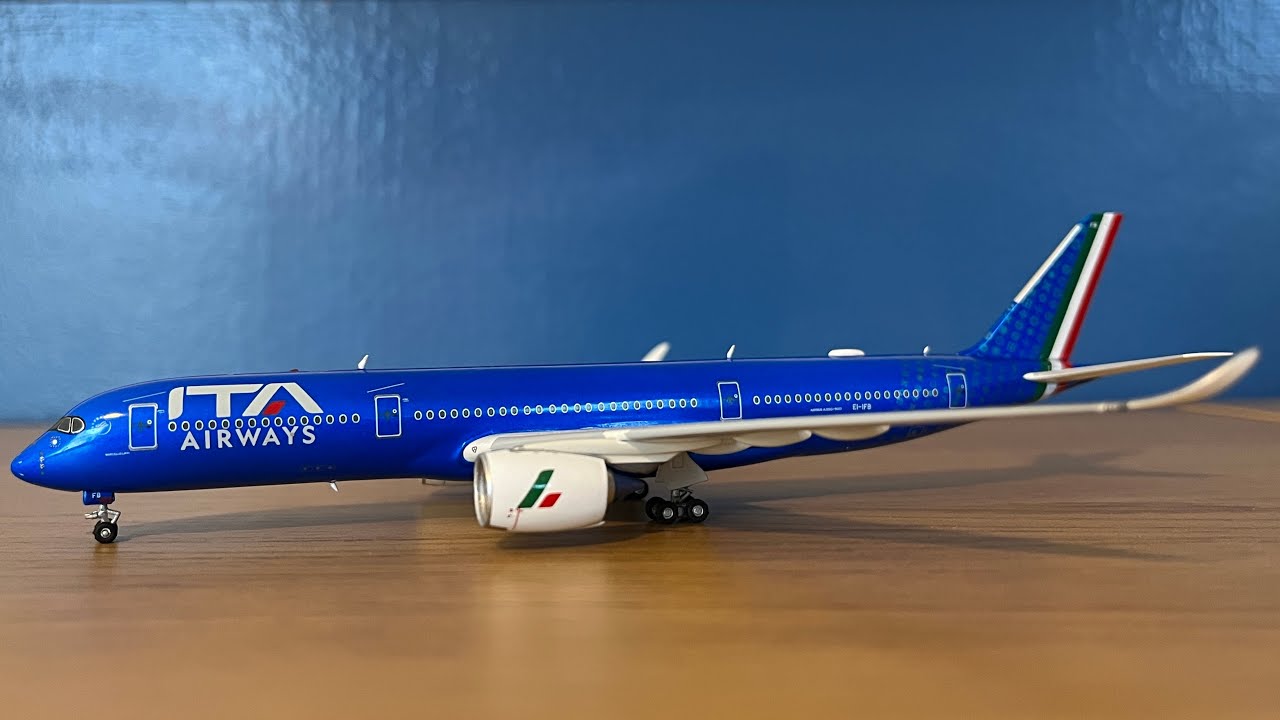 Aviation400 ITA Airways A350-900 1/400 Scale Review - YouTube