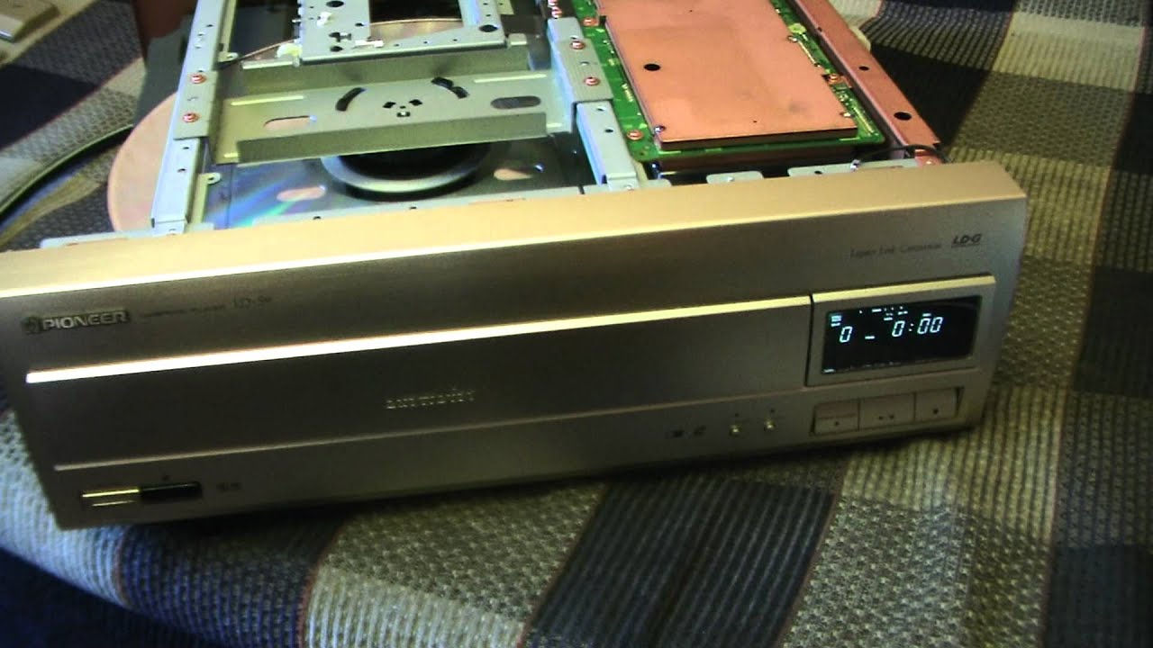 Pioneer Laser Disk Player LD-S9 - YouTube