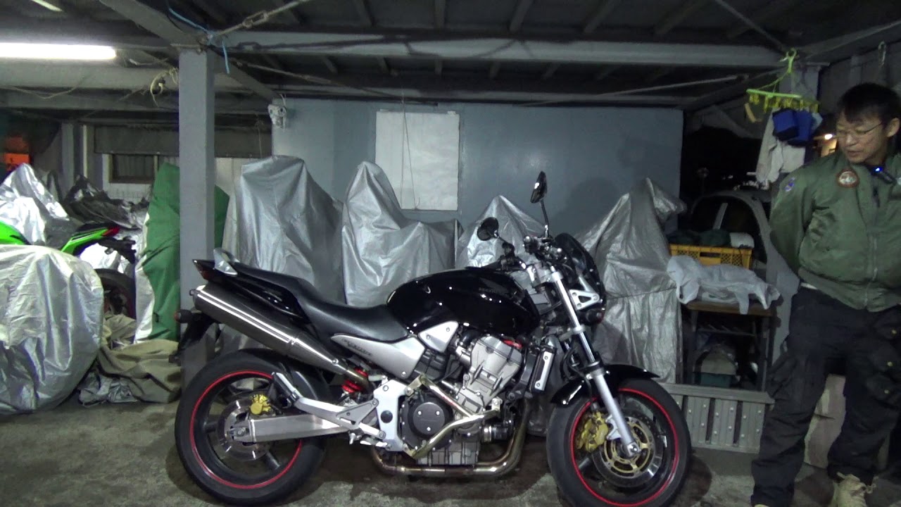 HONDA：ホーネット900！今年最後の極上車 - YouTube