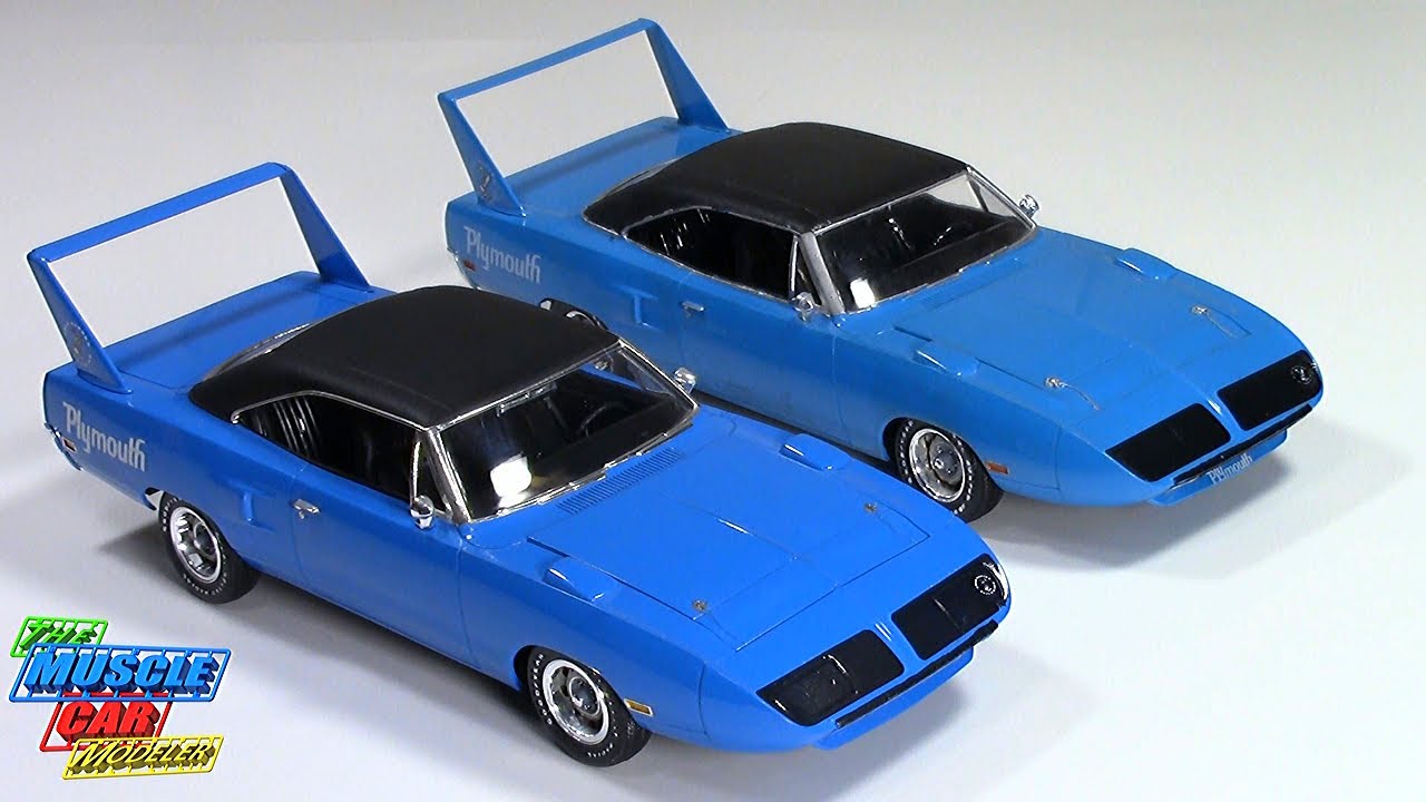 Monogram 1970 Plymouth Superbird 440+6 Build - YouTube