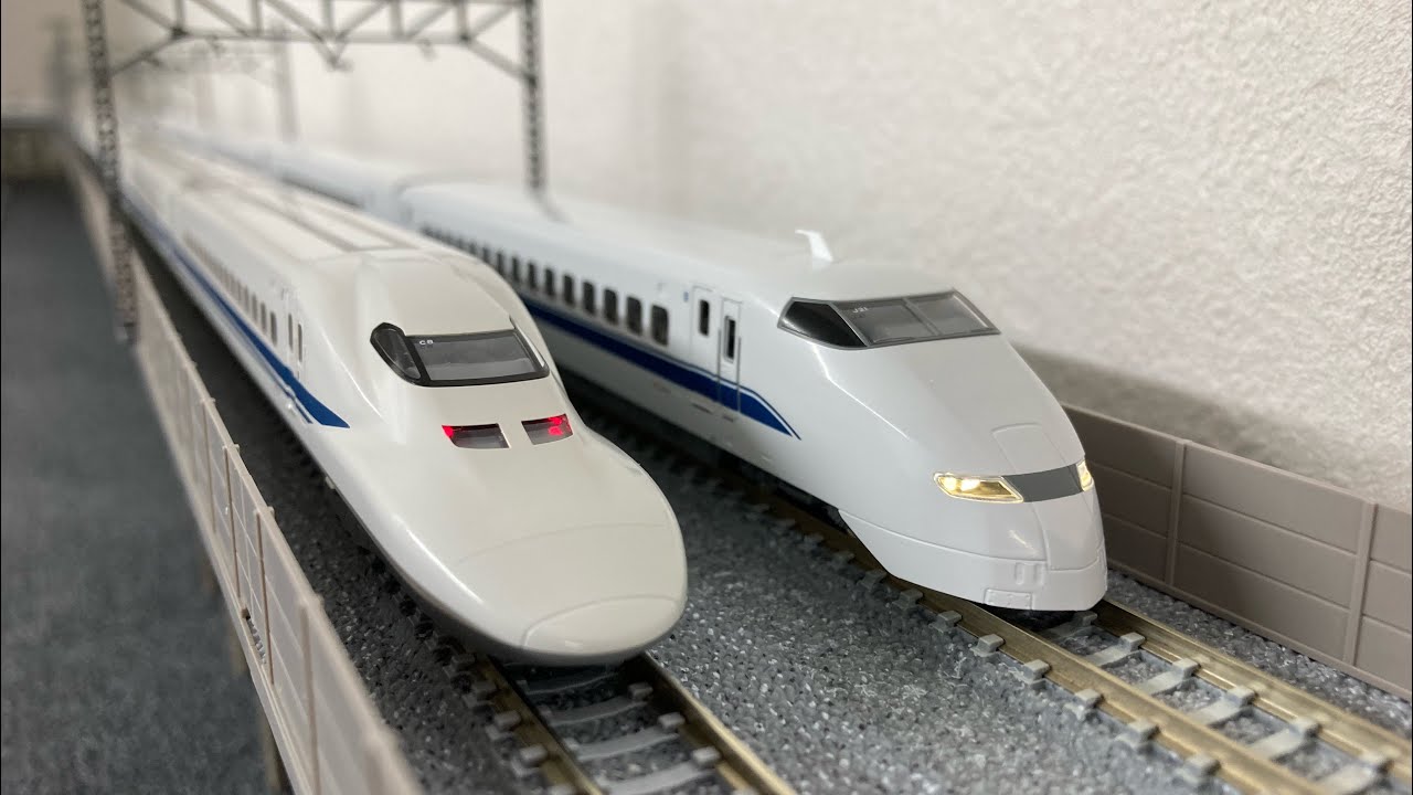 Nゲージ・KATO 300系0番台新幹線「のぞみ」＆KATO 700系新幹線「のぞみ