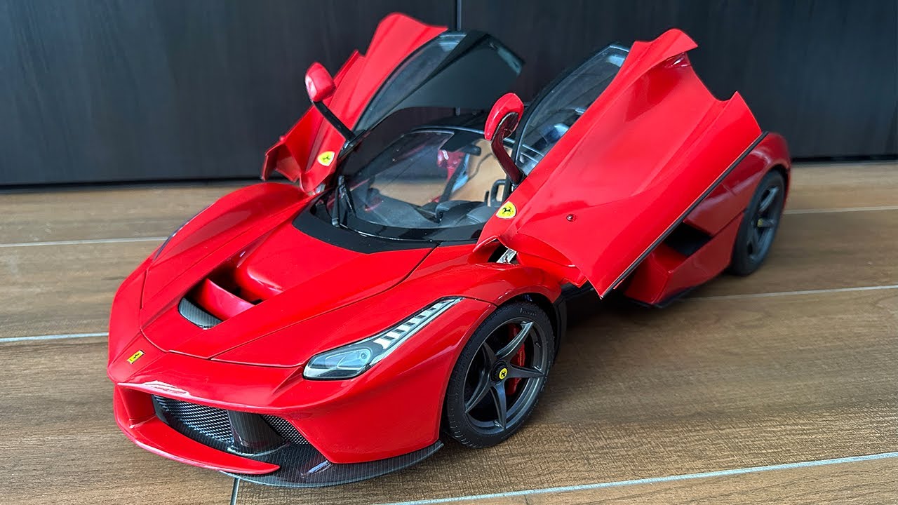 Building a 1:8th scale Agora Models Ferrari LaFerrari Full Build