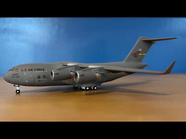 Gemini Jets US Air Force C-17 1/400 Scale Review - YouTube