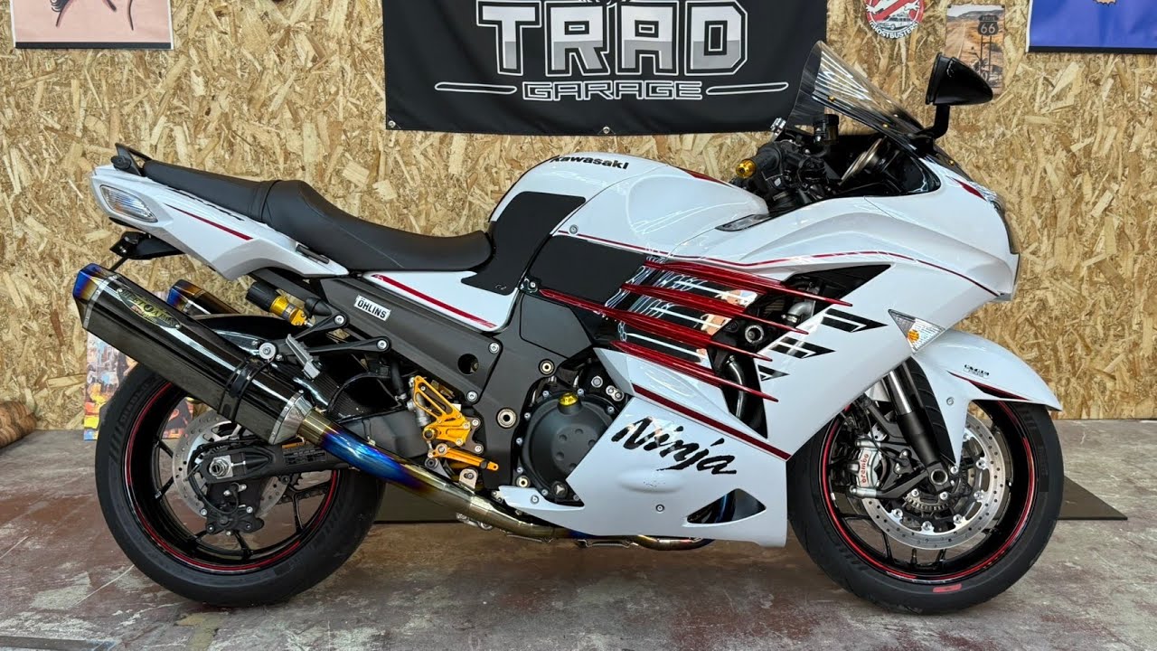 2020 Ninja ZX-14R High Grade, 4,363km, BEET full exhaust, rearsets