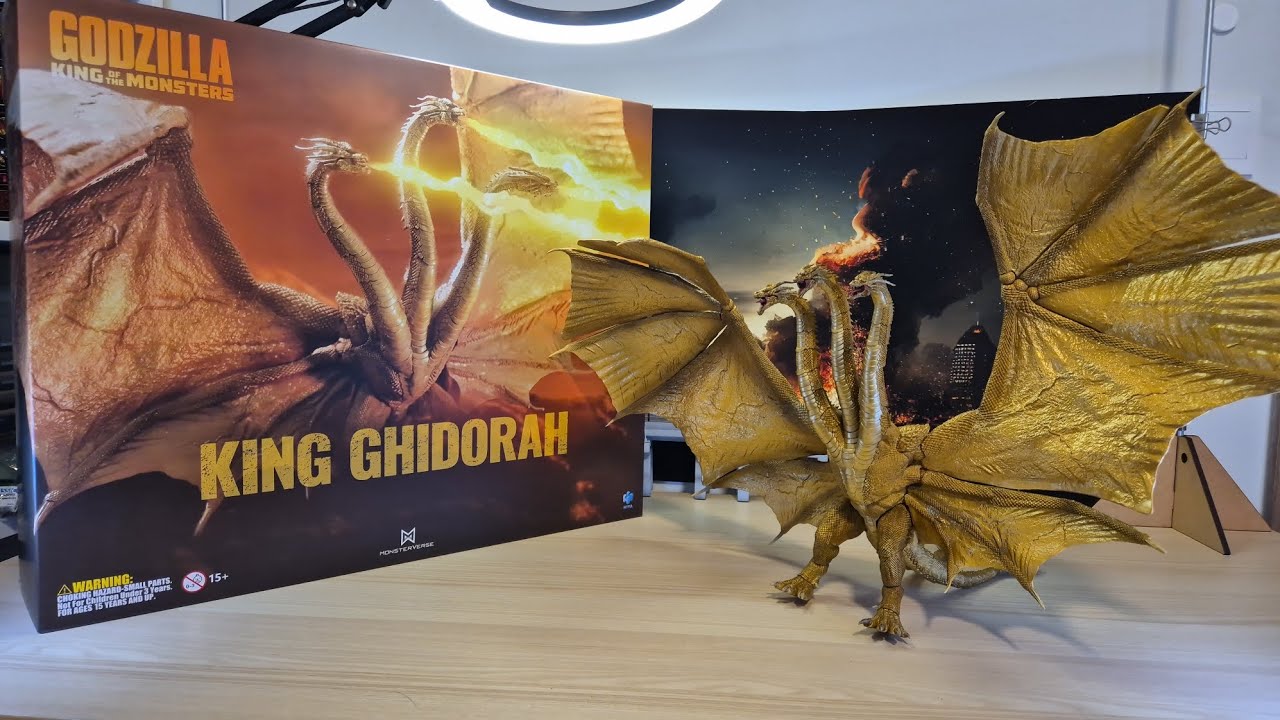 HIYA TOYS KING GHIDORAH Gravity Beam version unboxing! Not S.h.