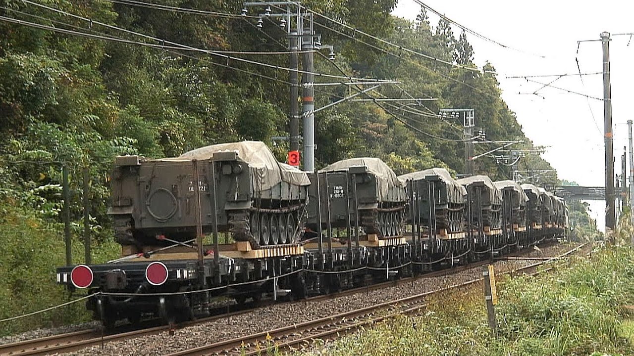自衛隊機材輸送 73式装甲車 TOMIXチキ 加工品 自衛隊機材輸送 73式