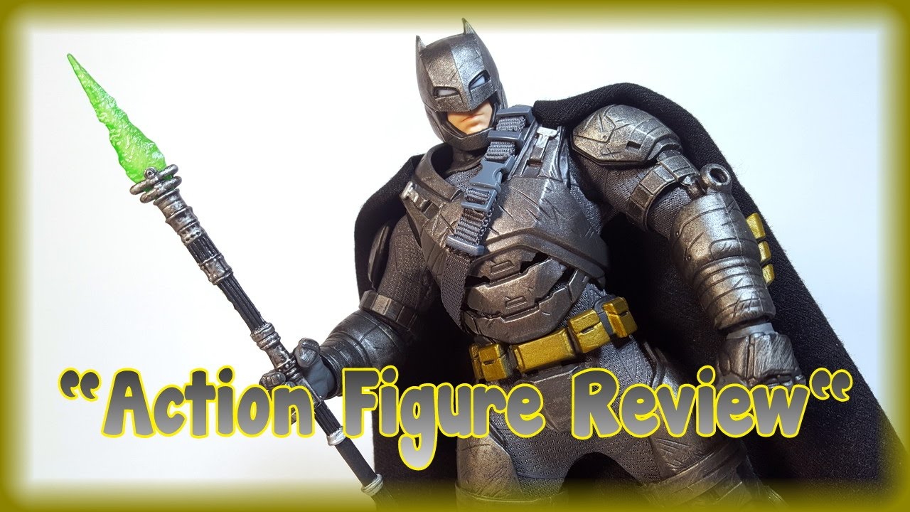 Mezco Toyz One:12 Collective Armored Batman.(Batman V Superman