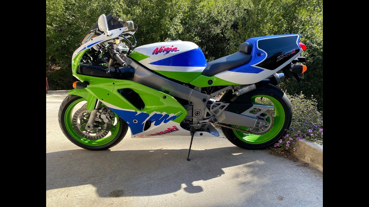 93 ZX7R M1 ZX750M Restoration Reveal - YouTube