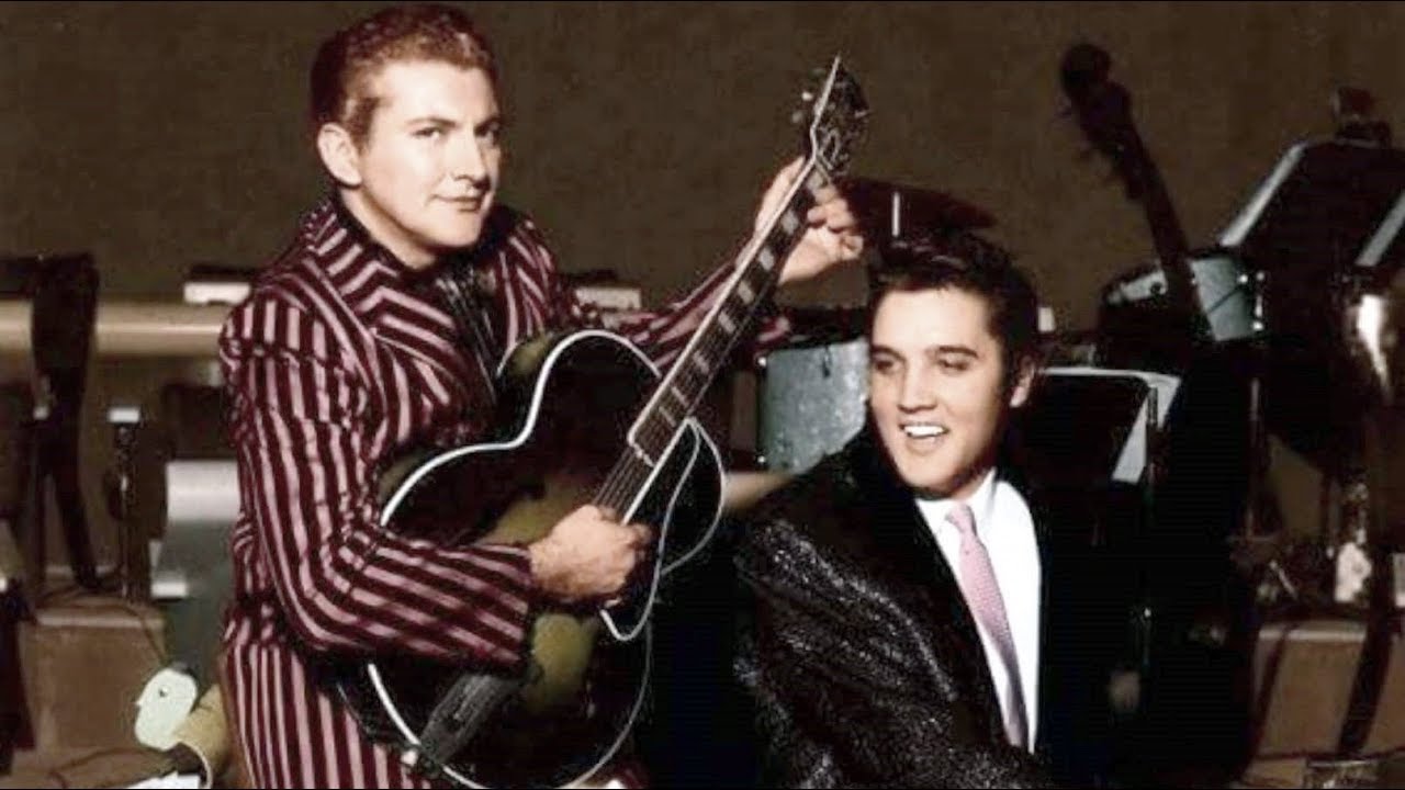 When Elvis and Liberace met in Las Vegas (1956) - YouTube