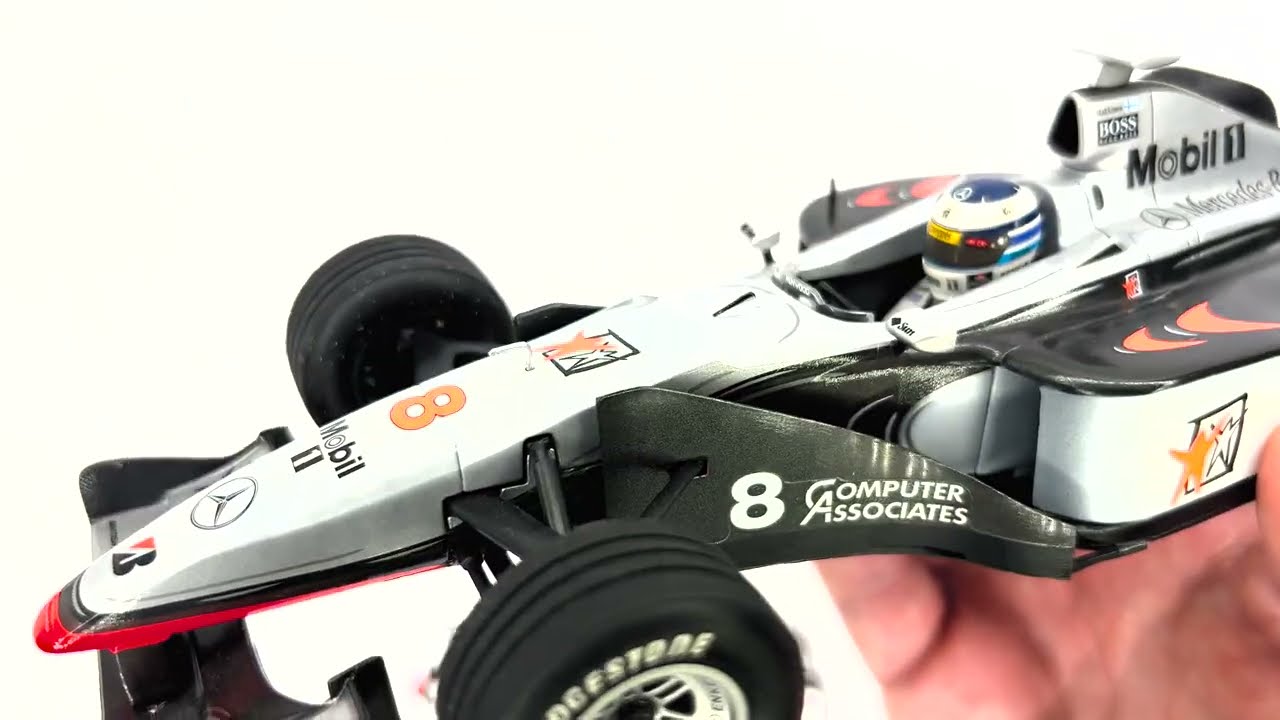 McLaren Mp4/13 Mika Hakkinen - 1998 F1 World Champion - Minichamps
