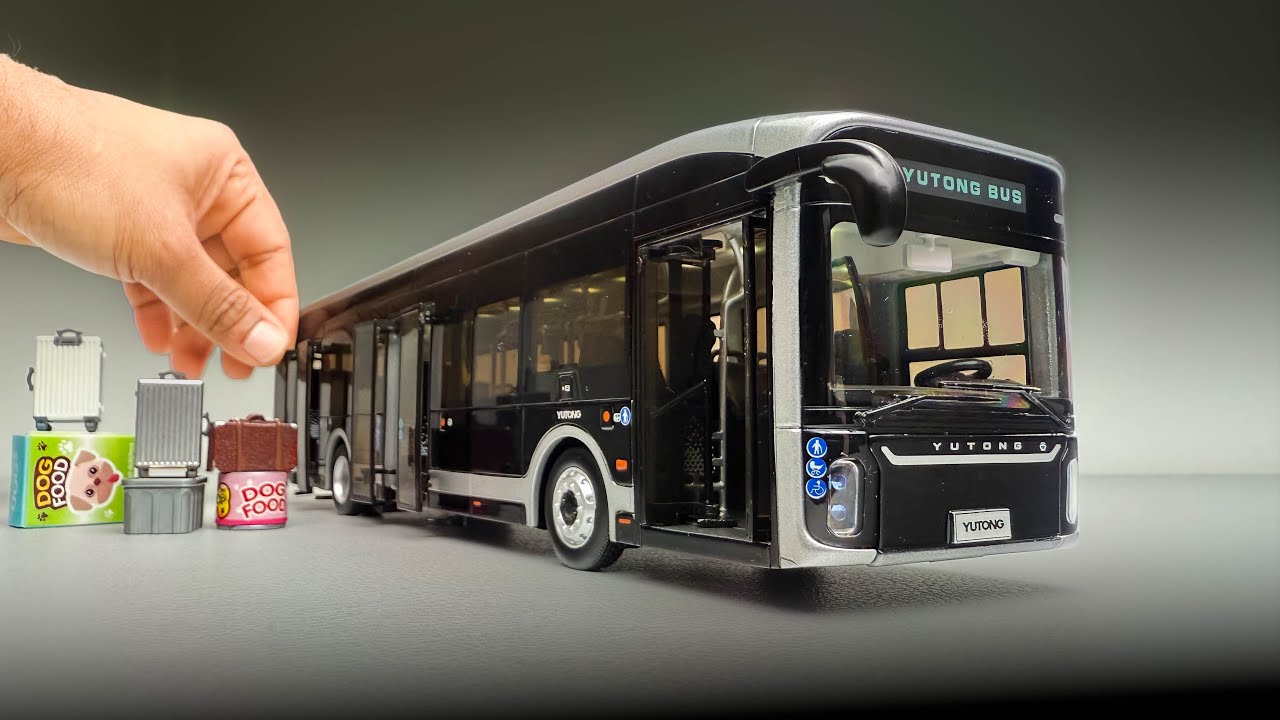 YUTONGバスモデルU12海外版ダイヤモンドモデル1:42バス純電気バス