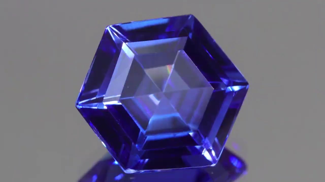1.72ctタンザナイト - YouTube