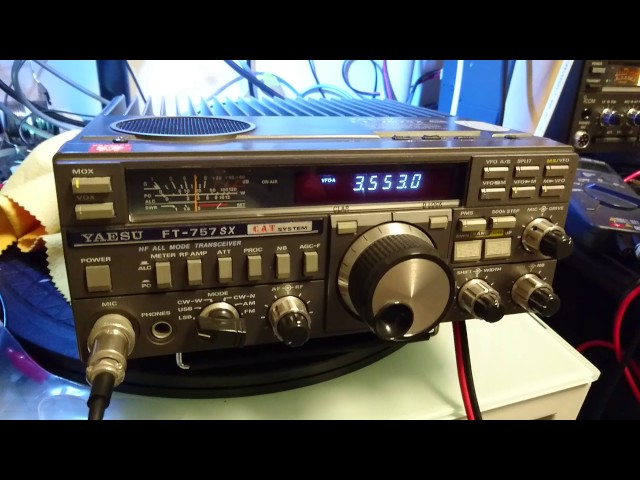 YAESU FT757SX 100W HFトランシーバー YAESU FT757SX 100W HF