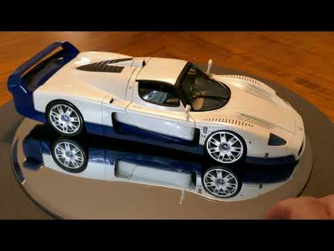 ミニカー HOT WHEELS MC12 MASERATI 18/1 Hot Wheels MASERATI MC12 1