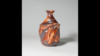 Kaen Shino tokkuri sake bottle. Makoto Yamaguchi. 火焔志野徳利