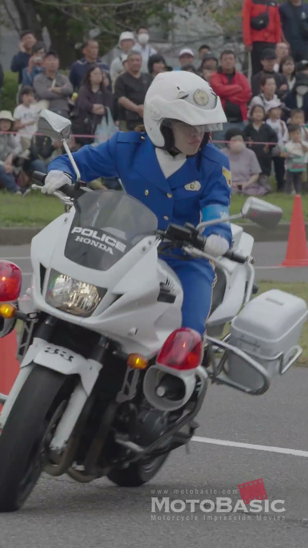 Japanese female police motorcycle officers with HONDA CB1300P