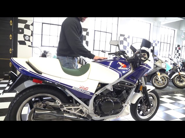ホンダ VF750F タンク 青/白 ホンダ VF750F タンク 青/白 VF750F」の