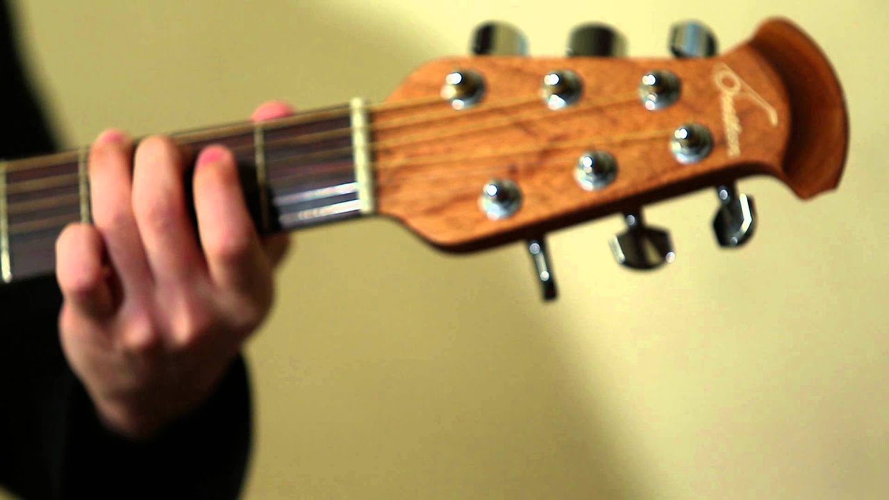 Qsic】Ovation #1711 Standard Balladeer 【売約済】 - YouTube