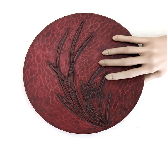 鳳凰彫刻 赤い漆器の盆 鎌倉彫 鎌倉彫 伝統工芸 盆 赤い漆器 鳥と果物