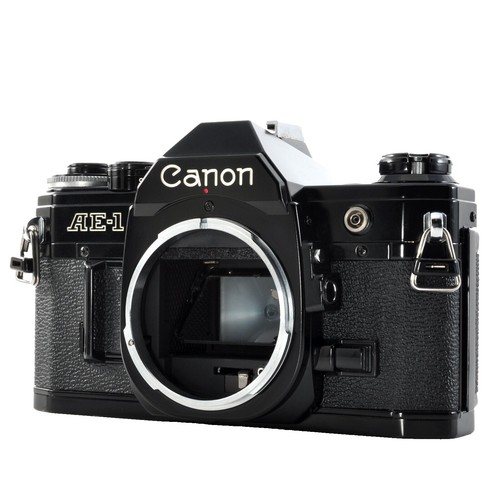 Canon AE-1 フィルム一眼レフカメラ + レンズ 28mm F1:2.8 Canon AE-1
