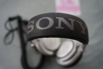 SONY MDR-Z700 DJ Dynamic Stereo Headphones Made in JAPAN mini plug