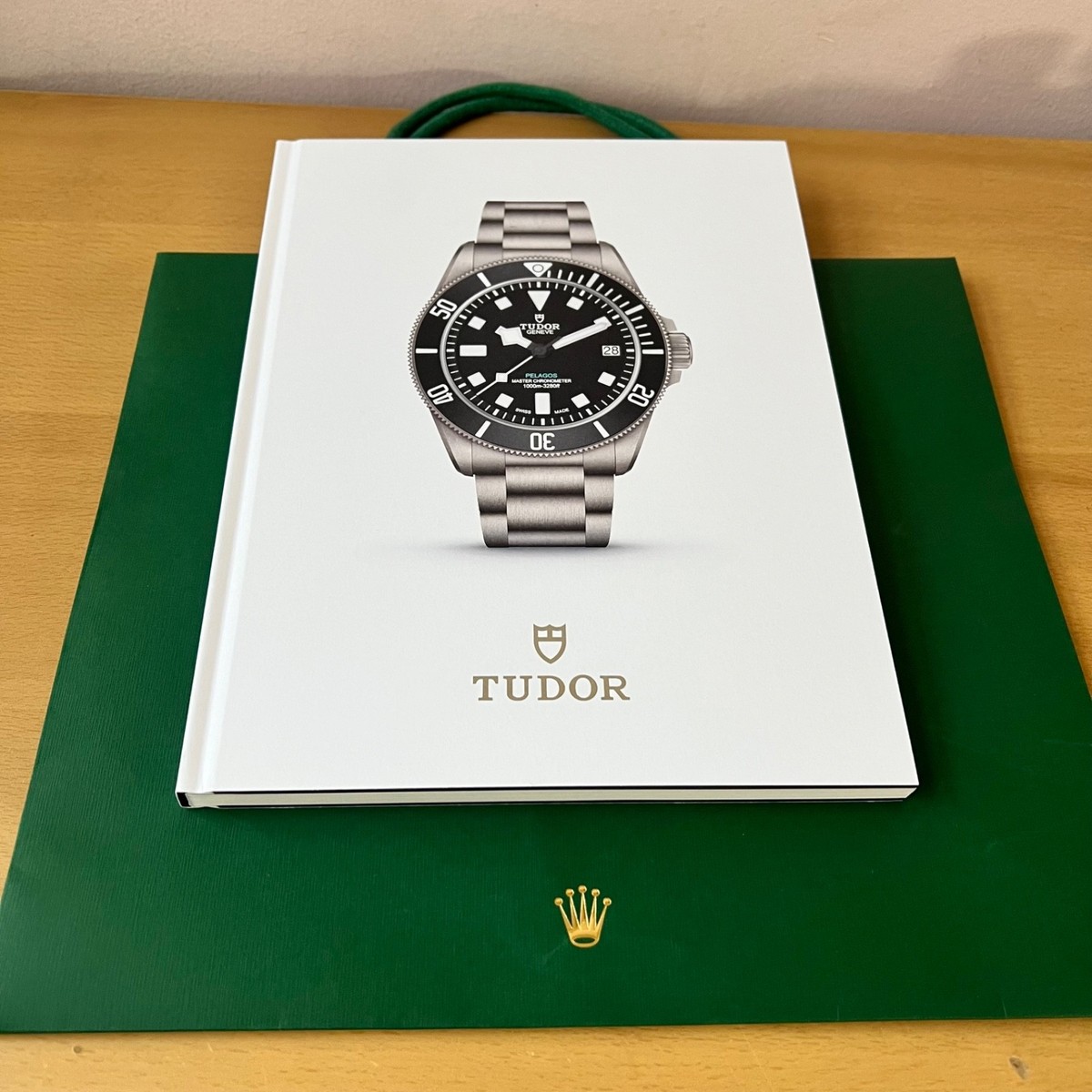 TUDOR 2025-2026 HARDCOVER WATCH COLLECTION CATALOG BOOK ENGL ROLEX