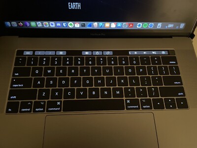 2017 Apple MacBook Pro 15