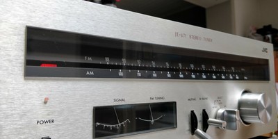 ☆ビクター JT-V71 AM/FM Stereo チューナー (1976)