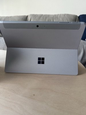 Microsoft Surface Go (Gen 1) 1824 | eBay