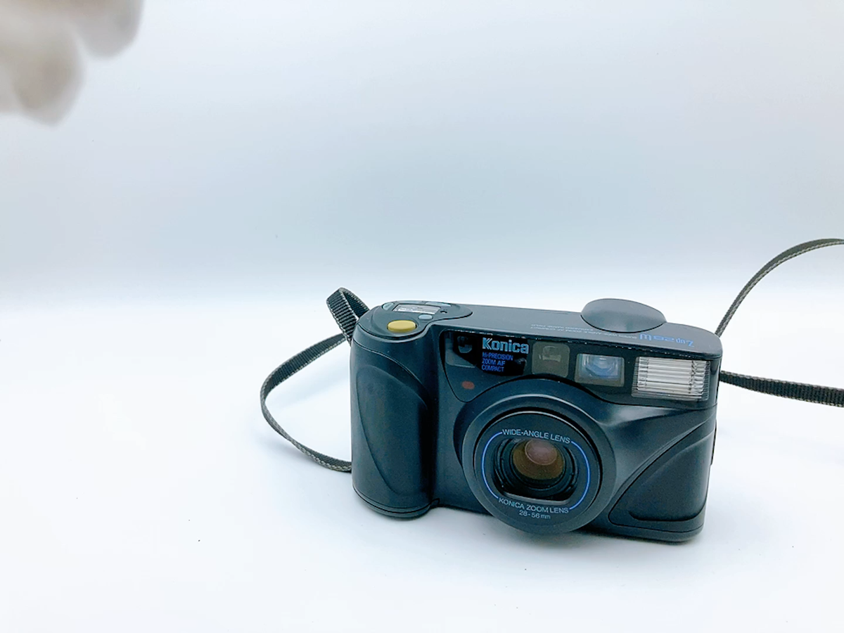 Konica Hi Precision Z-up 28W Super Wide Angled AF Compact Film