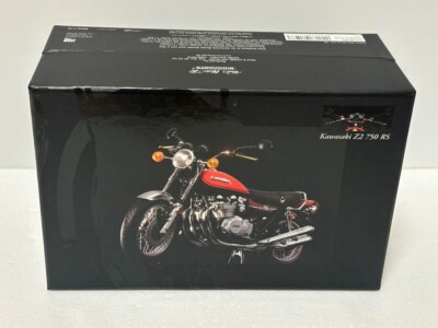 Kawasaki ZⅡ 750RS 1/12 scale made by Minichamps Candy Brown