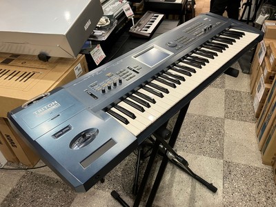 Korg triton studio 61鍵 Korg Triton Studio 61-Key Workstation