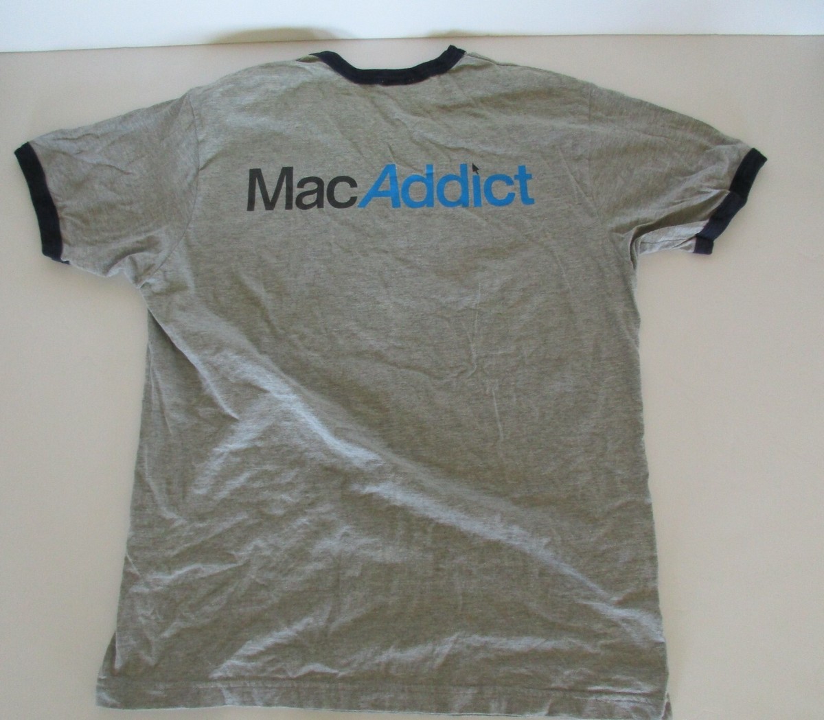Vintage MacAddict Apple Computer Industry Magazine T-Shirt Large