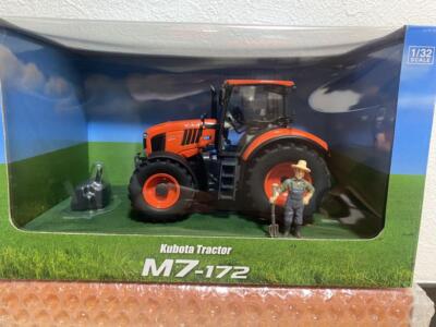 Kubota M7-172 Tractor Diecast Model 1:32 Scale Diorama Set with