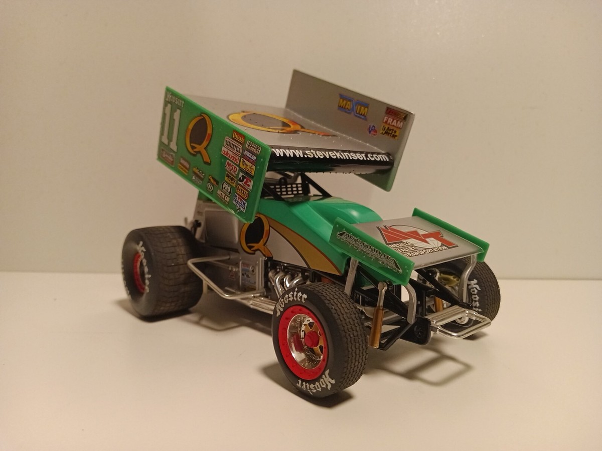 STEVE KINSER SPRINT CAR WORLD OF OUTLAWS QUAKER STATE 1/18 DIECAST